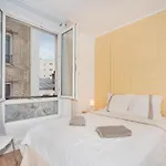 Beautiful Equipped Apartment In Paris